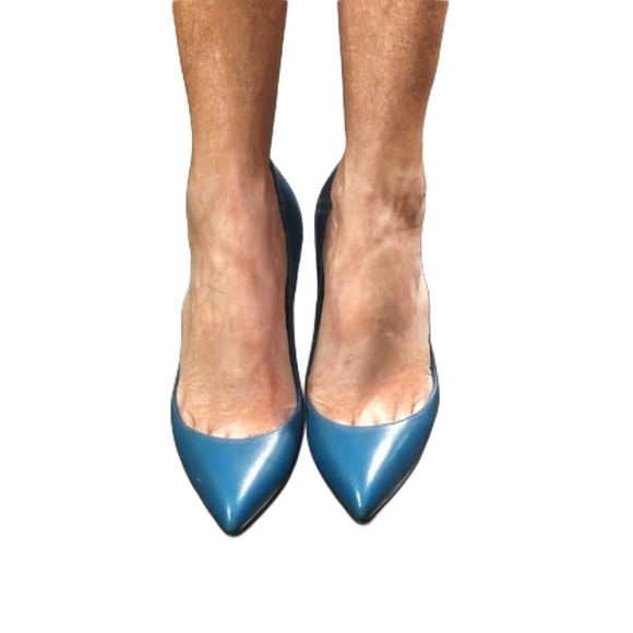 🎁HOLIDAY SPECIAL🎁GUCCI Teal Leather Stiletto Pumps - Picture 5 of 13